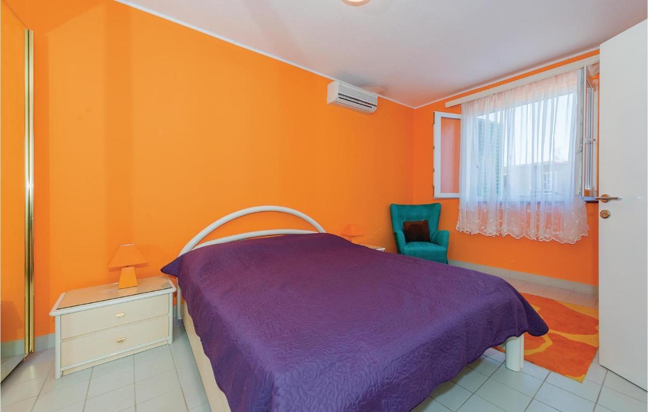 One-Bedroom Apartment in Rogoznica Rogoznica  Buitenkant foto